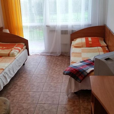 Owr Piramida 2 Hotel Darłówko Eksteriør billede
